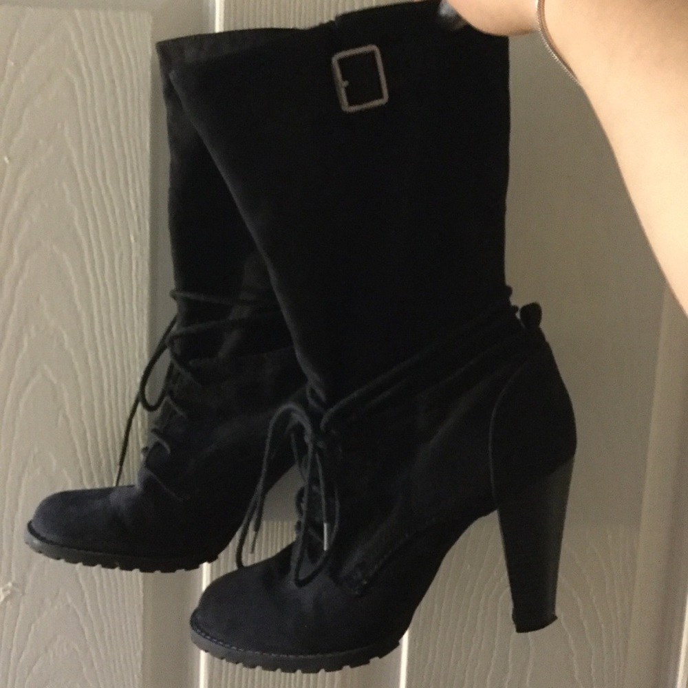 High heeled boots